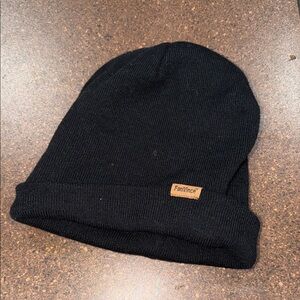 Vince Women's Black Knit Beanie